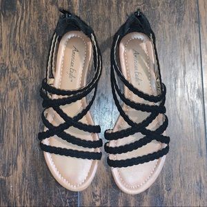 American Eagle Sandals